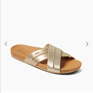 Cushion spring bloom REEF sandals
